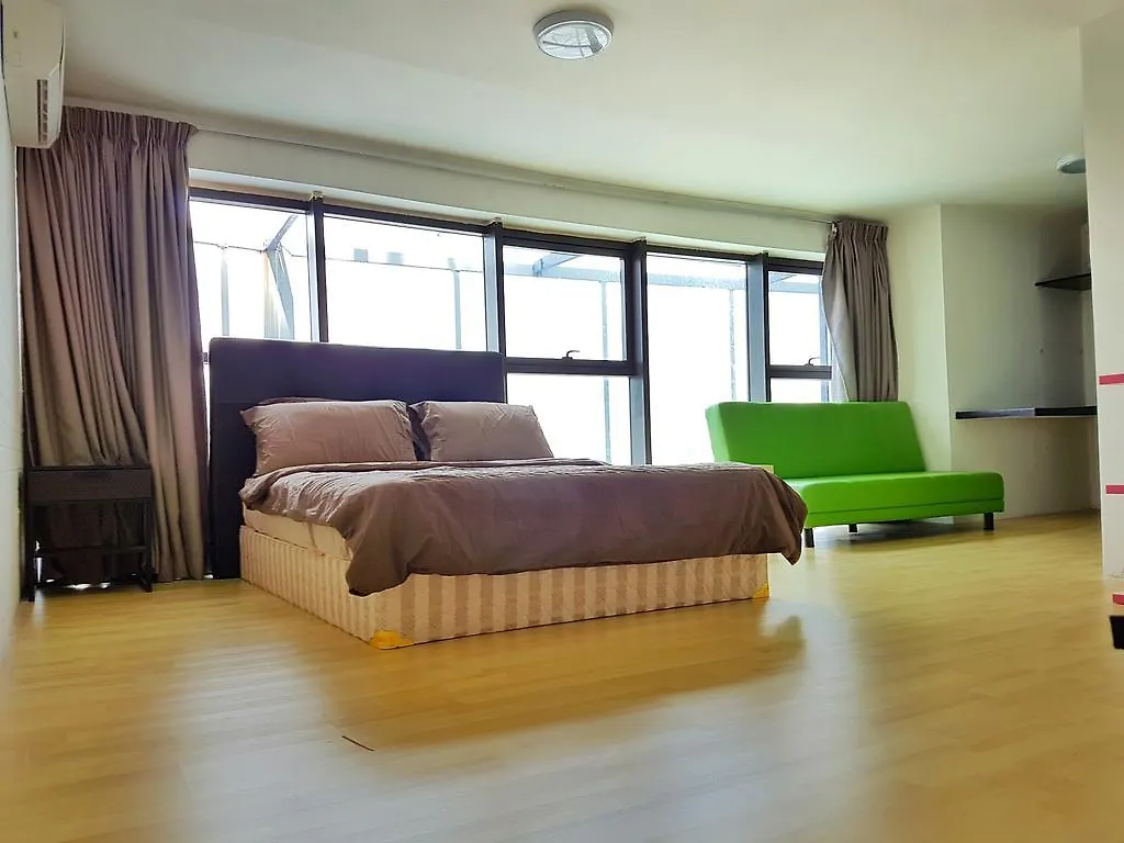 Empire Damansara Staycation Kuala Lumpur 0*,  Malaysia